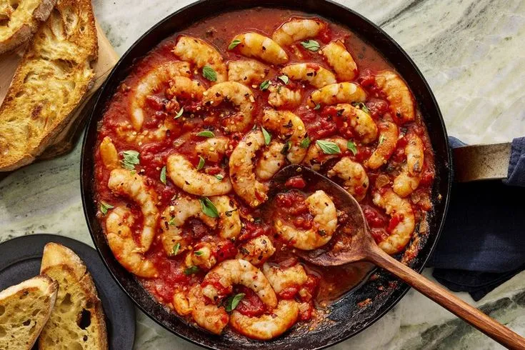 Spicy Garlic Shrimp Fra Diavolo